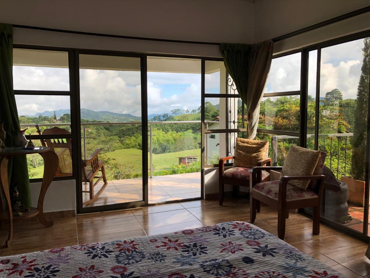 Finca Santa Martha Villa Santa Rosa de Cabal Eksteriør billede